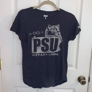 Navy Penn State short sleeve top. Size Small.